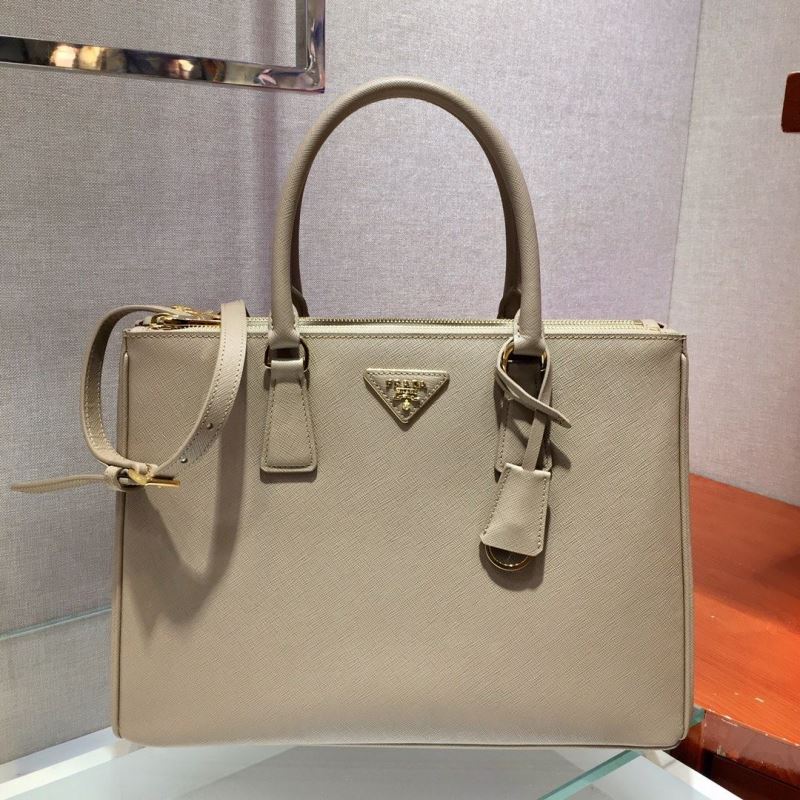 Pra*a top handle bags
